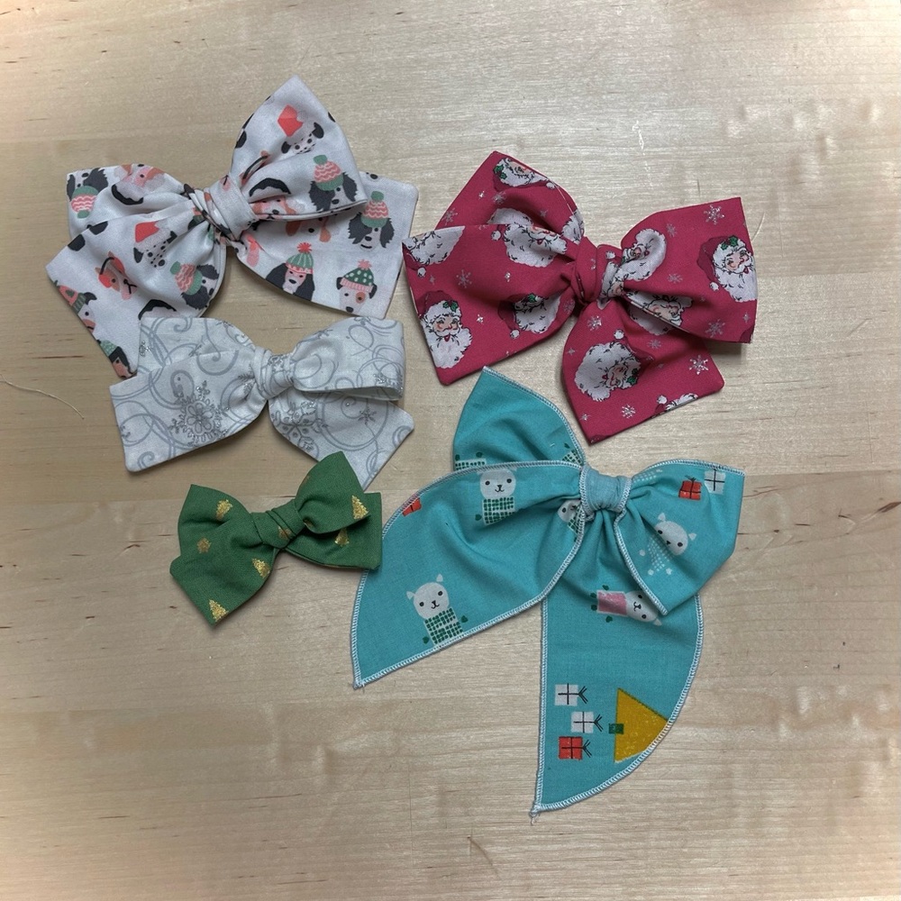 Set of 5 Christmas hair bows